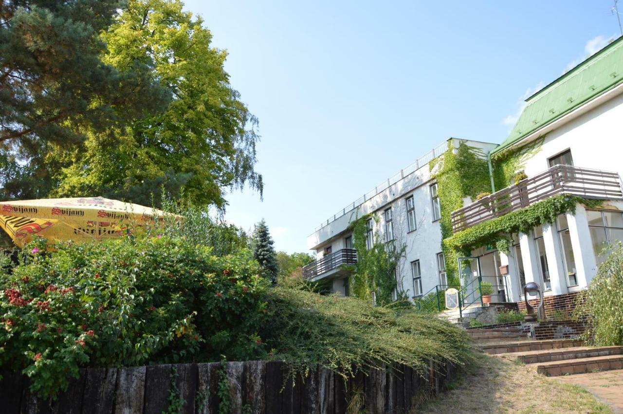 Penzion Eden Jevíčko Exterior foto